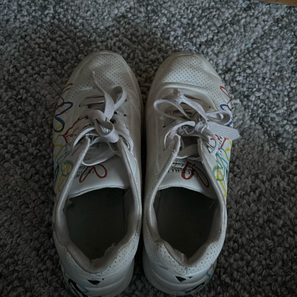 Girls Sketchers